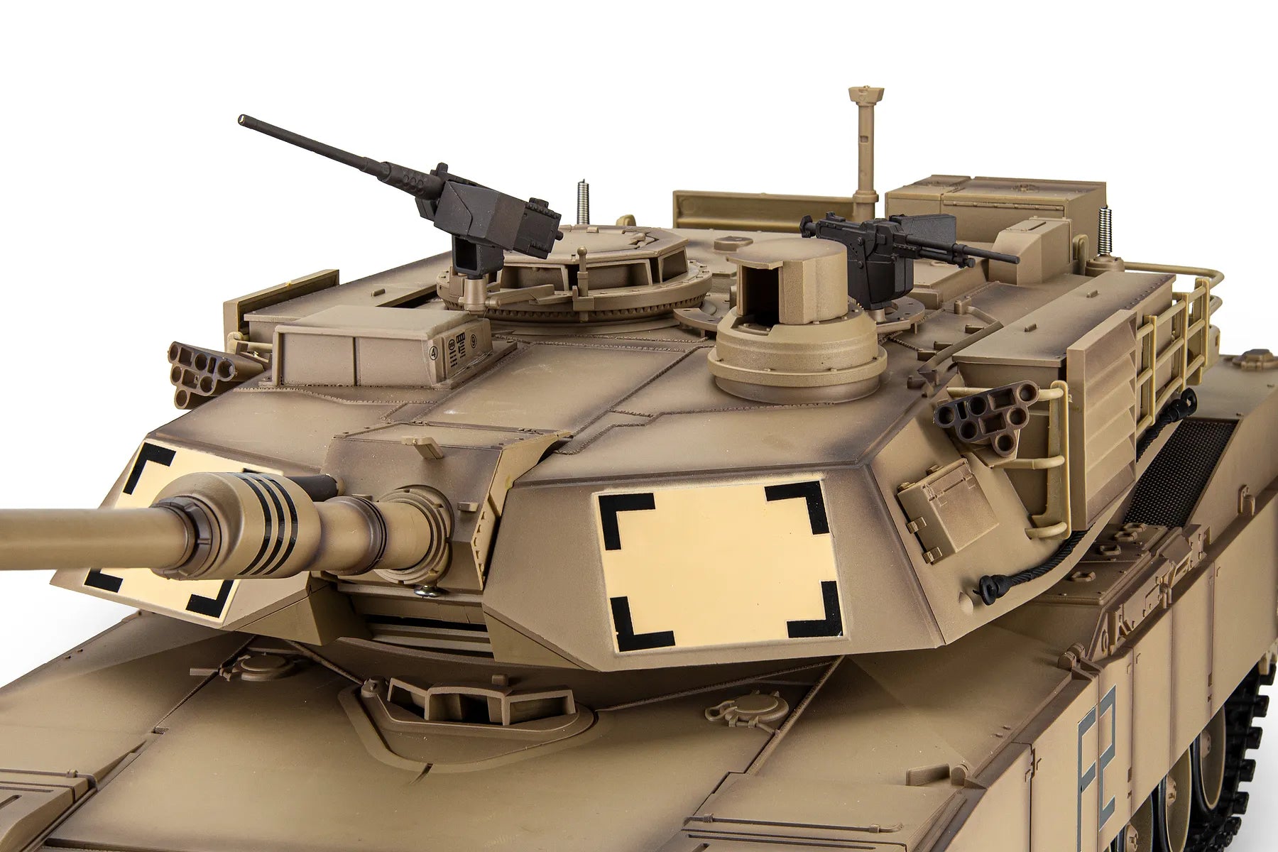 Heng Long 1/16 Scale M1A2 Abrams Remote Control Battle Tank 3889