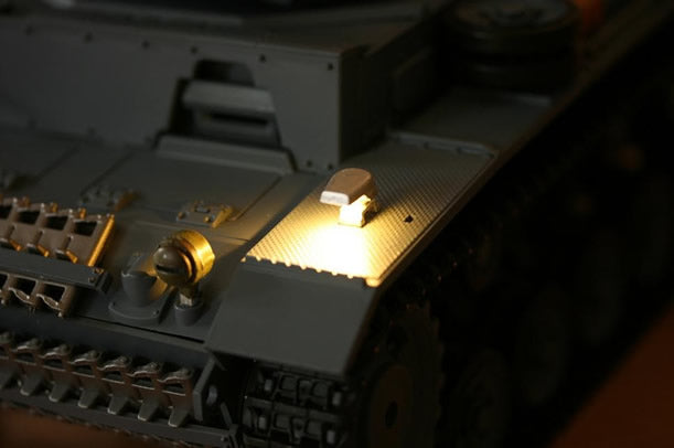 Mato Metal NOTEK Light With LED For Heng Long 1/16 Panzer/StuG III RC Tank MT148