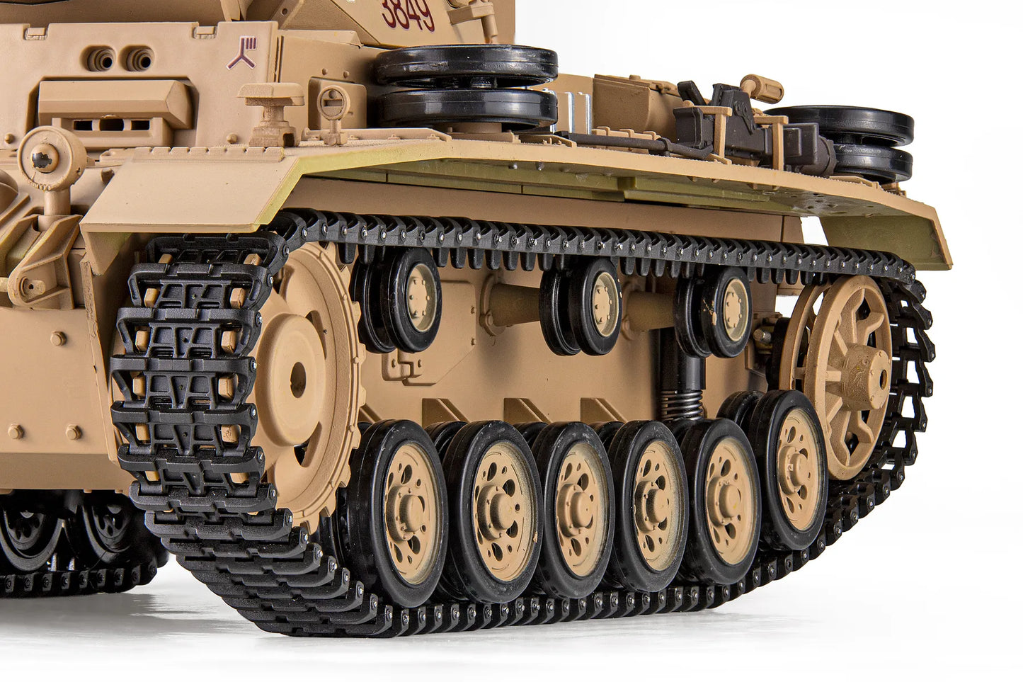 Heng Long 1/16 Scale German Panzer III Ausf. H Remote Control RC Battle Tank